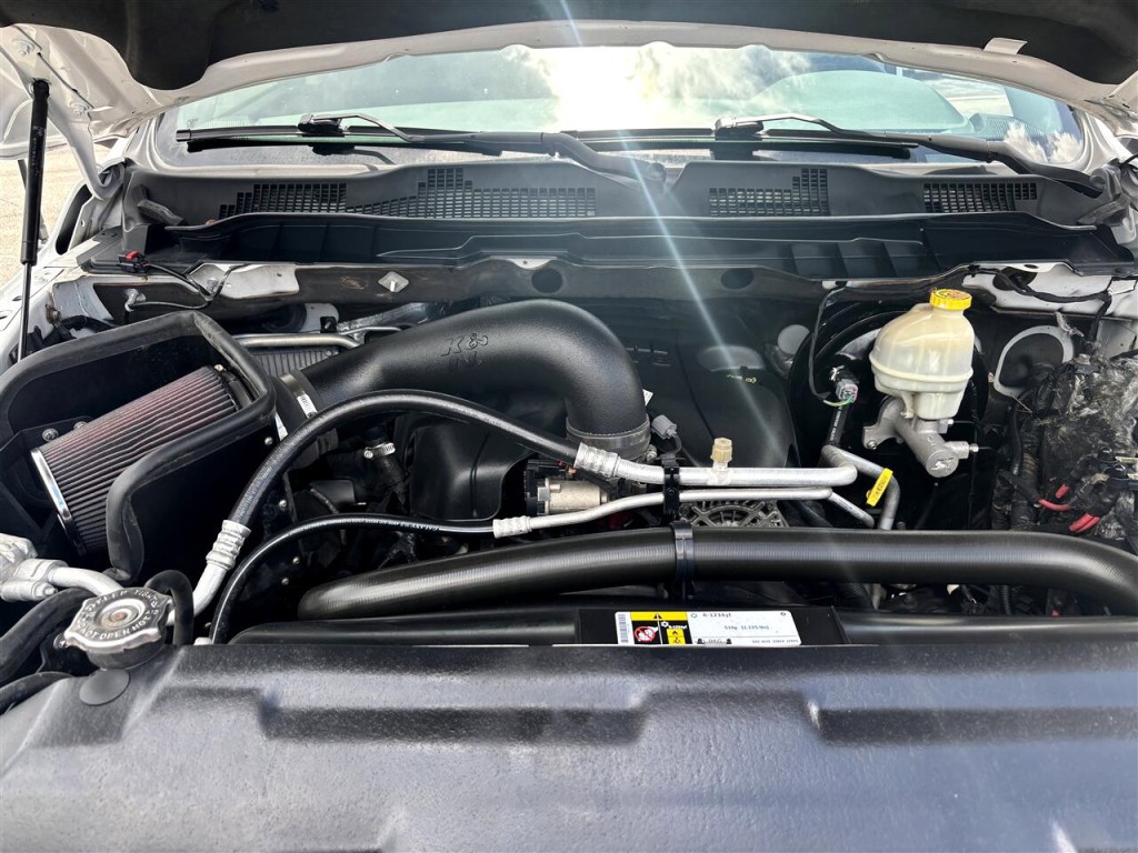 2015 RAM 1500 Image 9