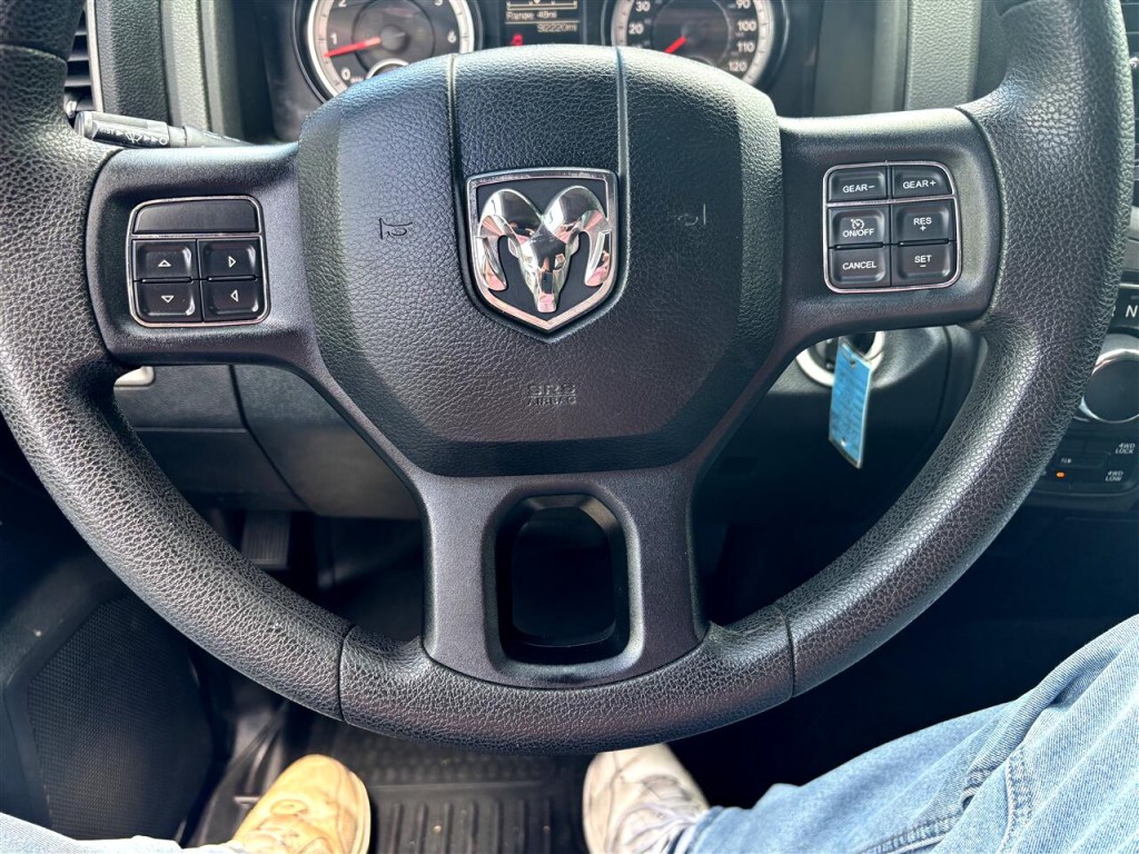 2015 RAM 1500 Image 15
