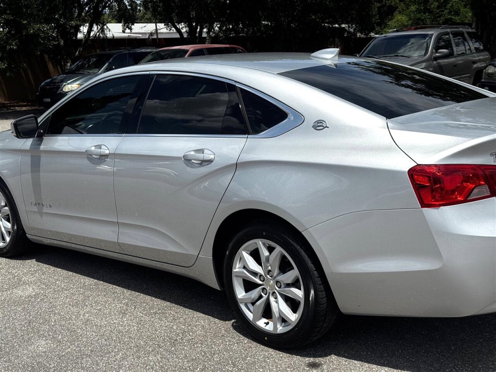 2016 Chevrolet Impala Image 3
