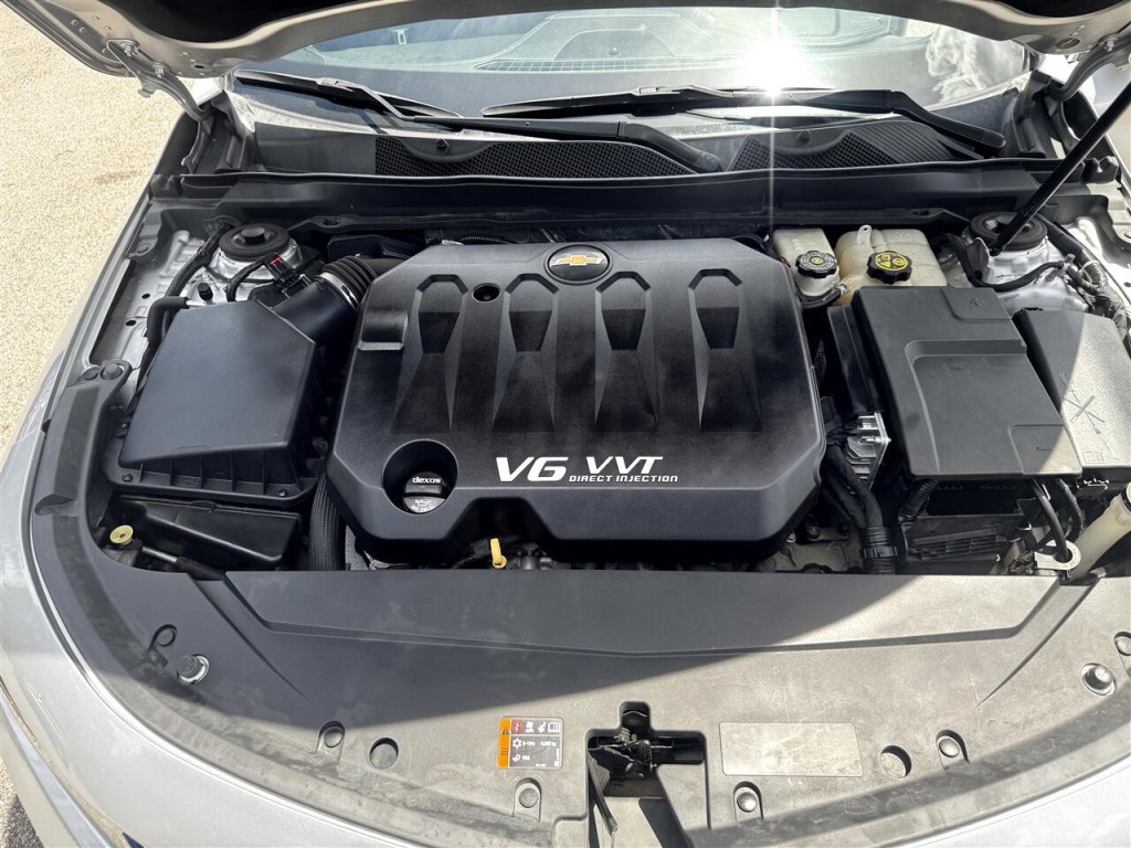 2016 Chevrolet Impala Image 10