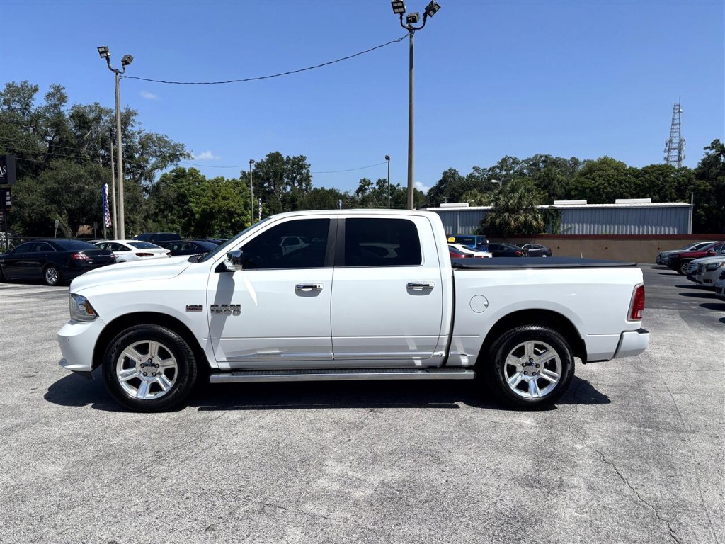 2016 RAM 1500 Image 2