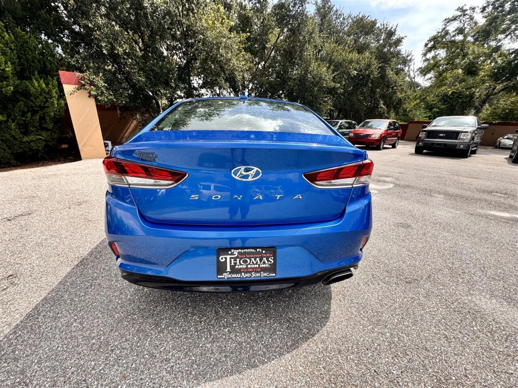 2018 Hyundai Sonata Image 4