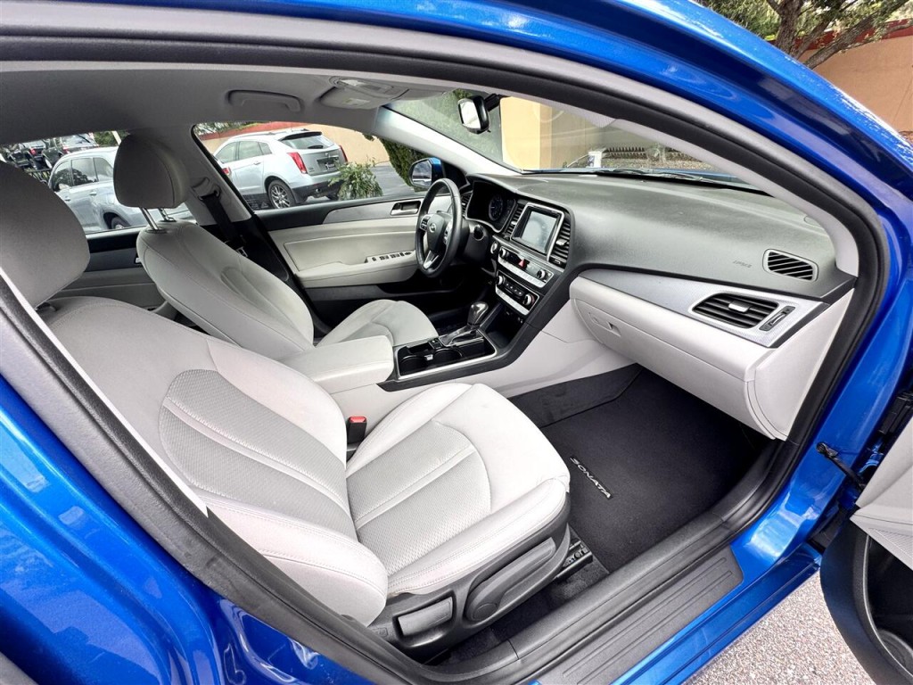2018 Hyundai Sonata Image 24