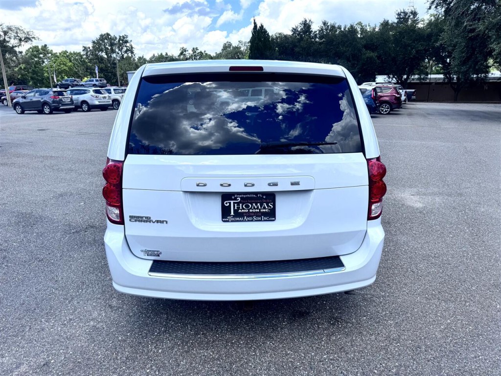 2016 Dodge Grand Caravan Image 4