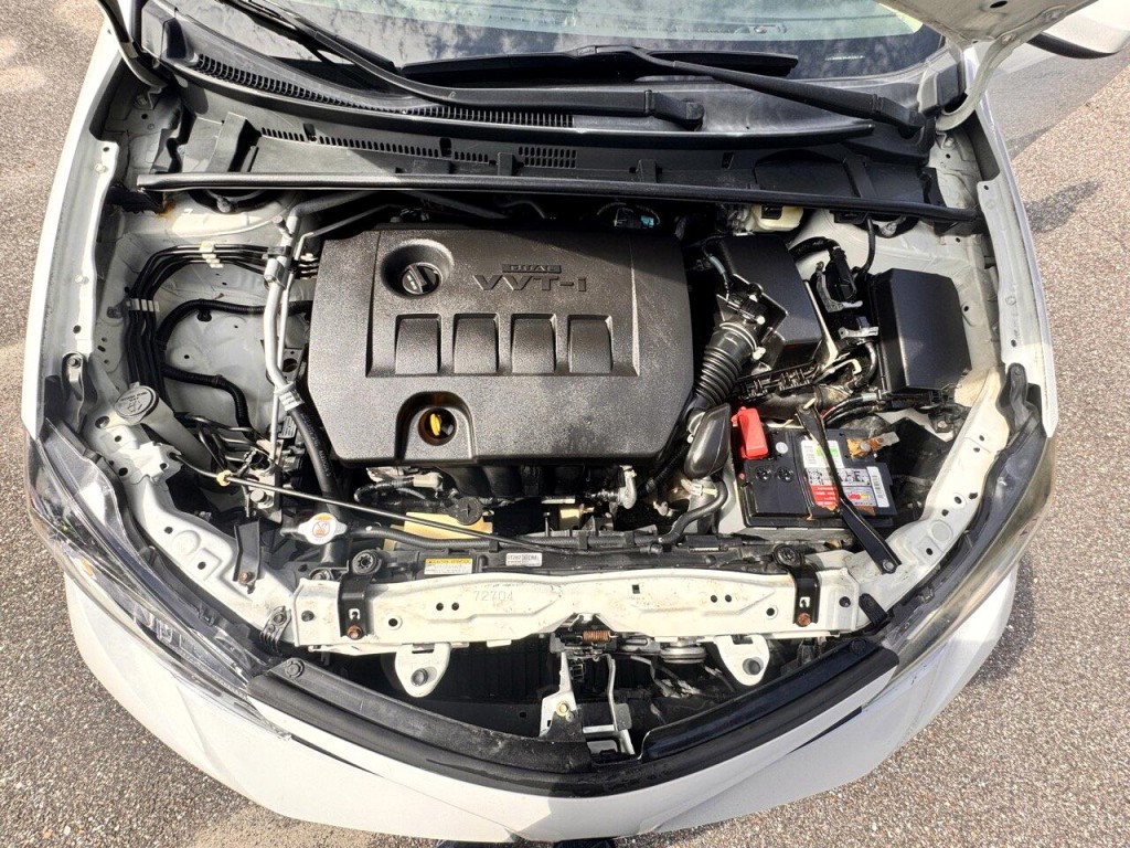 2017 Toyota Corolla Image 10