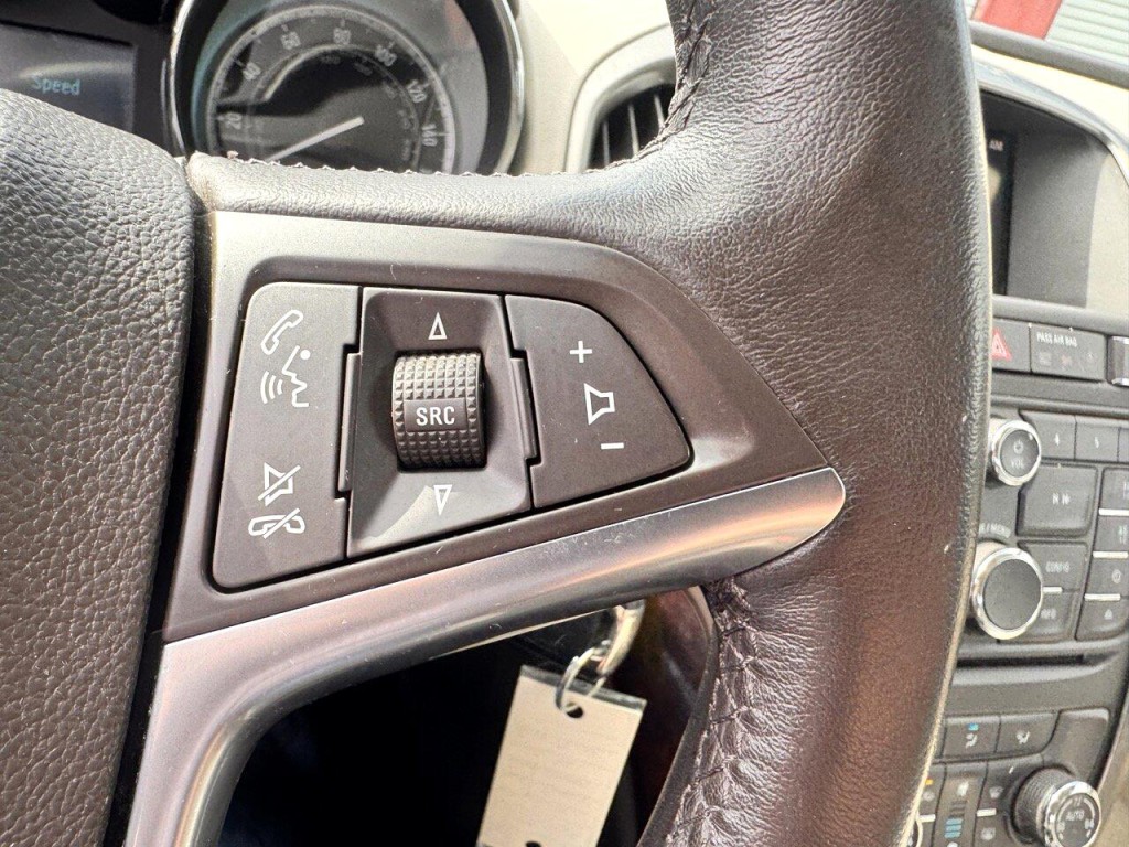2014 Buick Verano Image 13