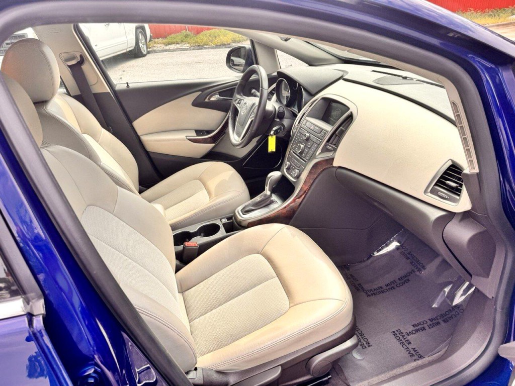 2014 Buick Verano Image 24