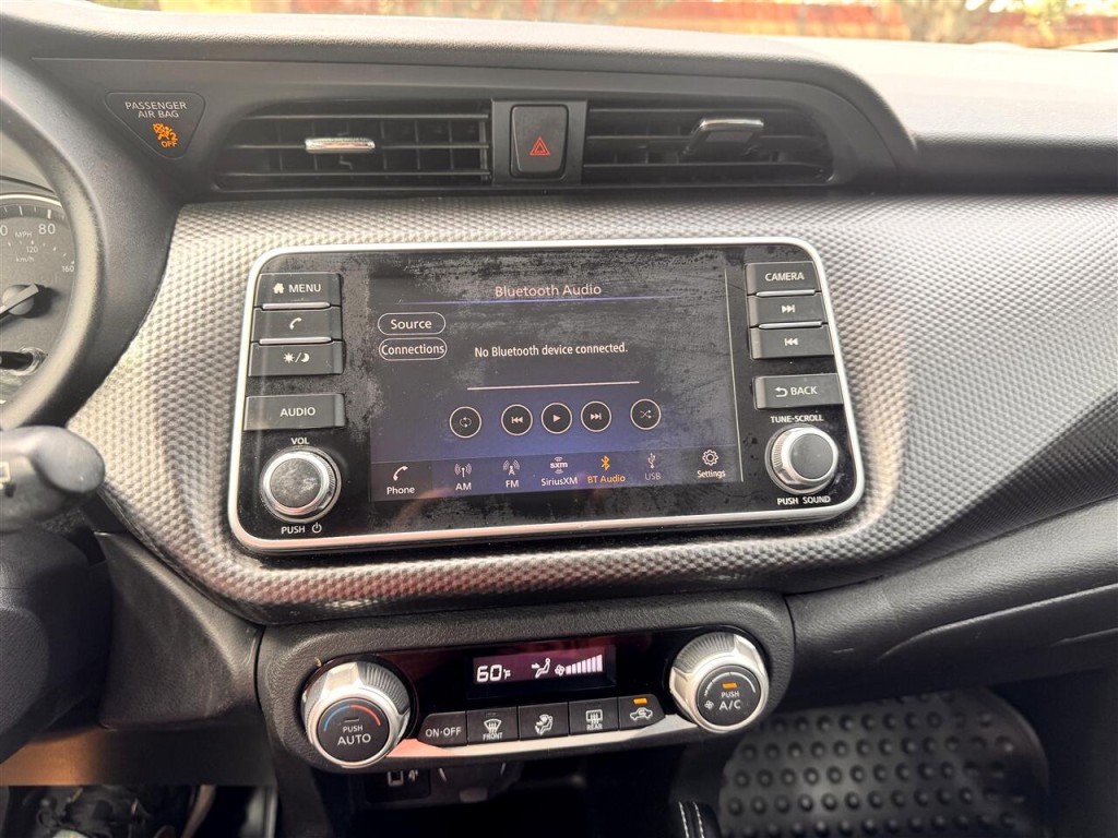 2019 Nissan Kicks Image 16