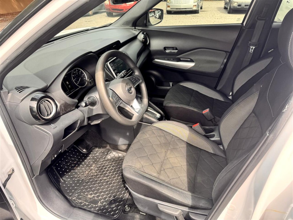 2019 Nissan Kicks Image 17