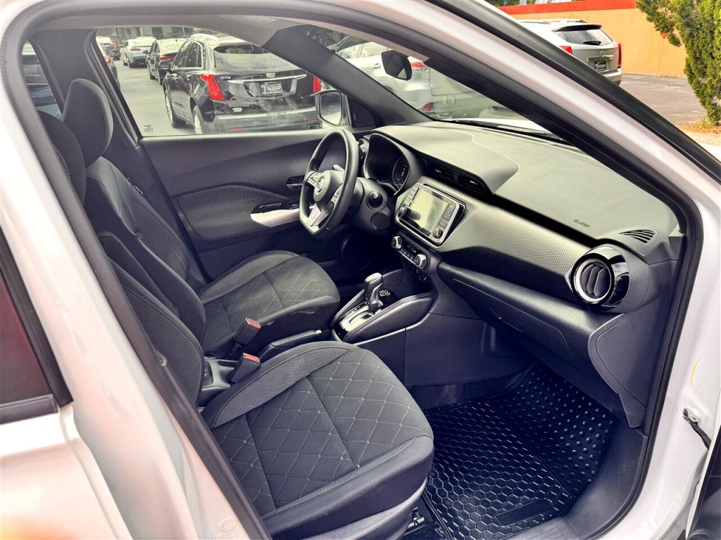 2019 Nissan Kicks Image 24