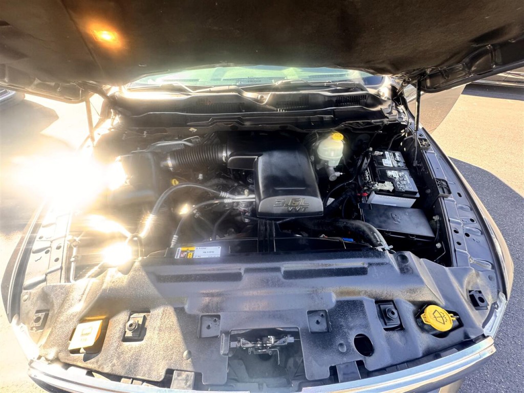 2016 RAM 1500 Image 10