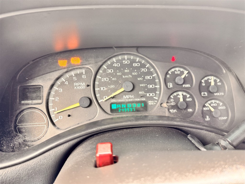 2000 Chevrolet Silverado 1500 Image 10