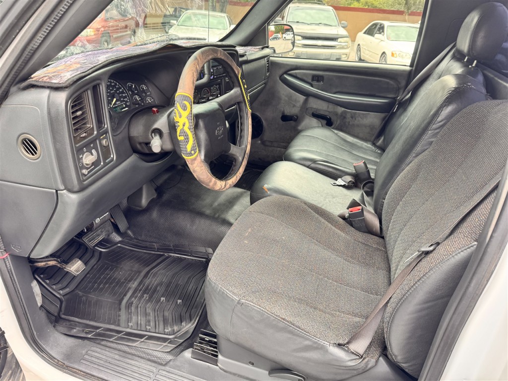 2000 Chevrolet Silverado 1500 Image 13