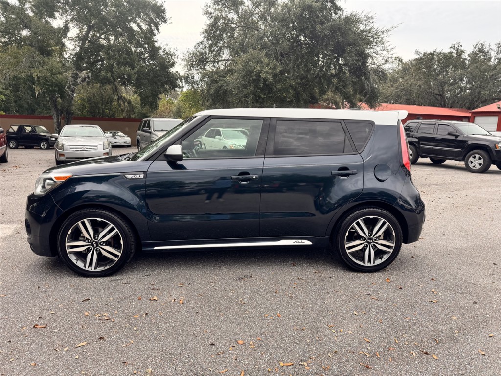 2018 Kia Soul Image 2