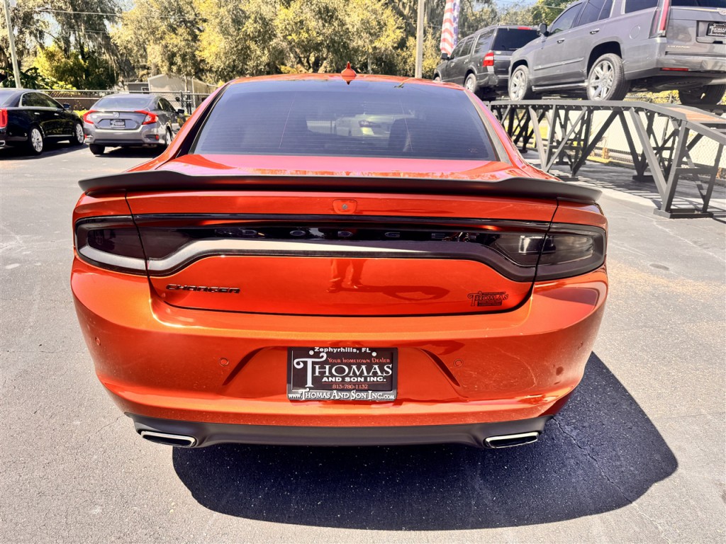 2021 Dodge Charger Image 4