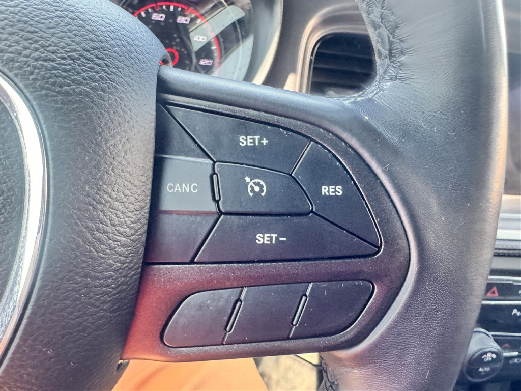 2021 Dodge Charger Image 13