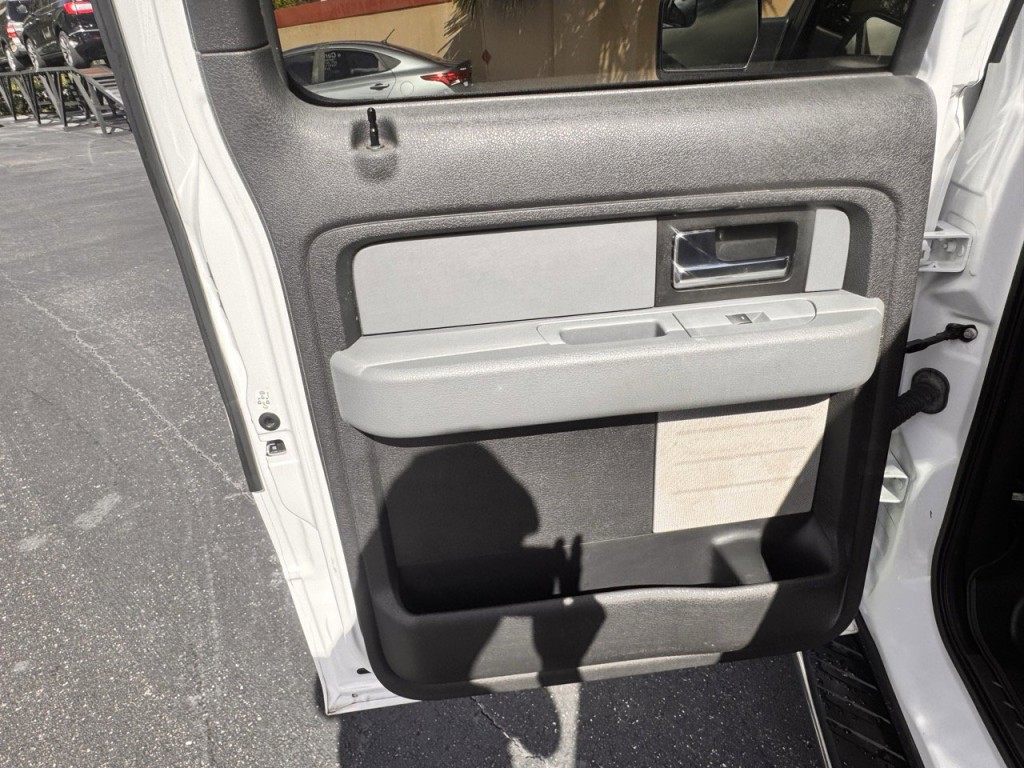 2013 Ford F-150 Image 21