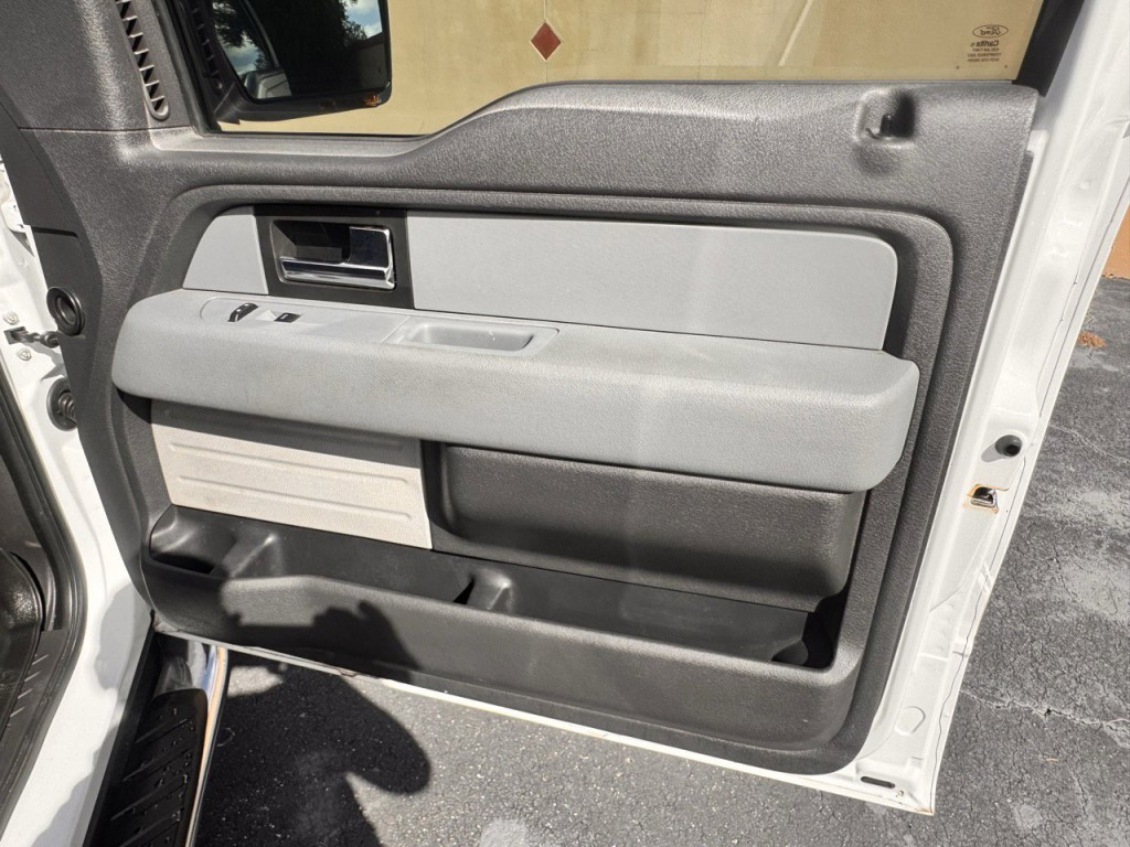 2013 Ford F-150 Image 25