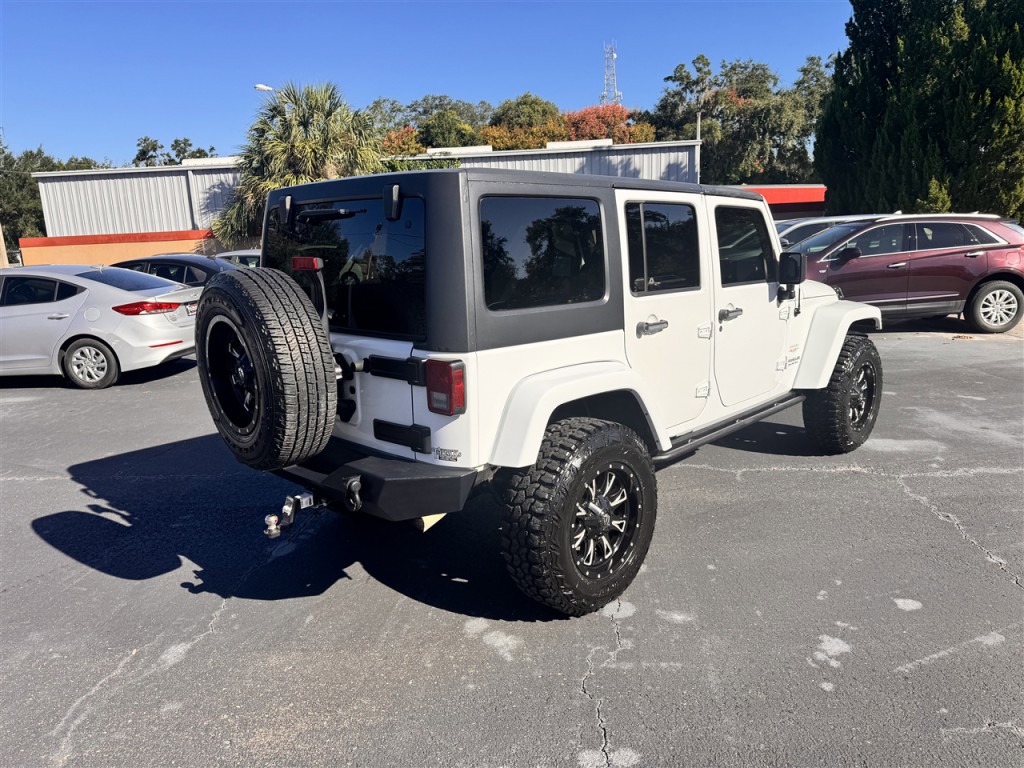 2013 Jeep Wrangler Image 5