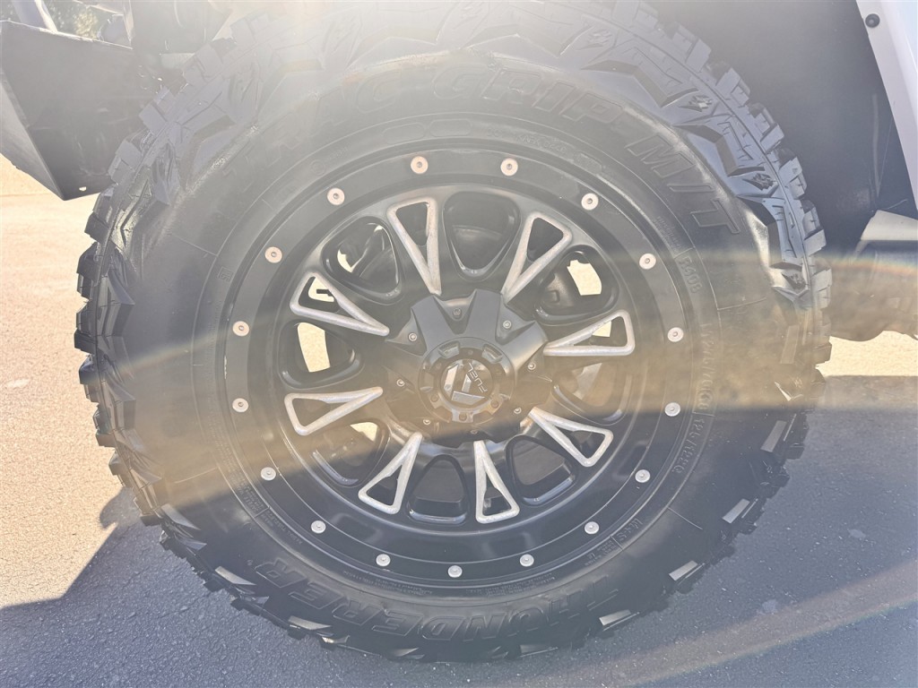 2013 Jeep Wrangler Image 9