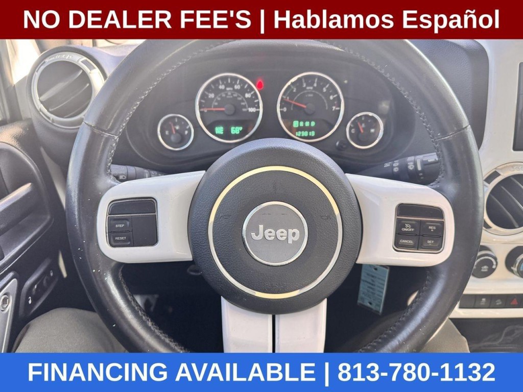 2013 Jeep Wrangler Image 15