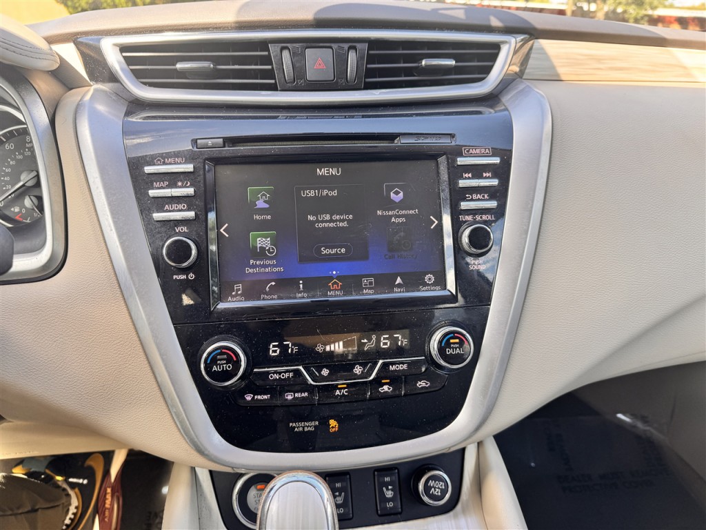 2015 Nissan Murano Image 16