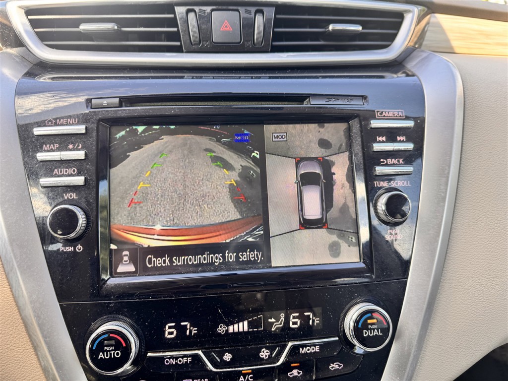 2015 Nissan Murano Image 17