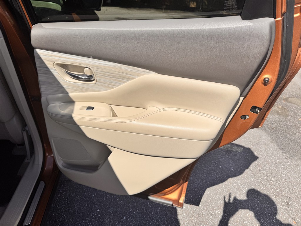 2015 Nissan Murano Image 24