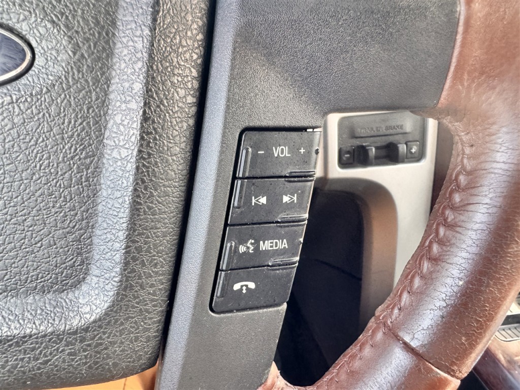 2013 Ford F-150 Image 13