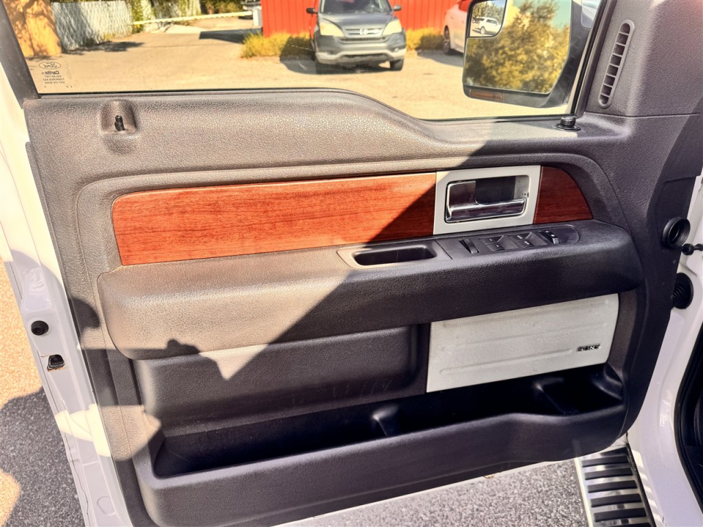 2013 Ford F-150 Image 19