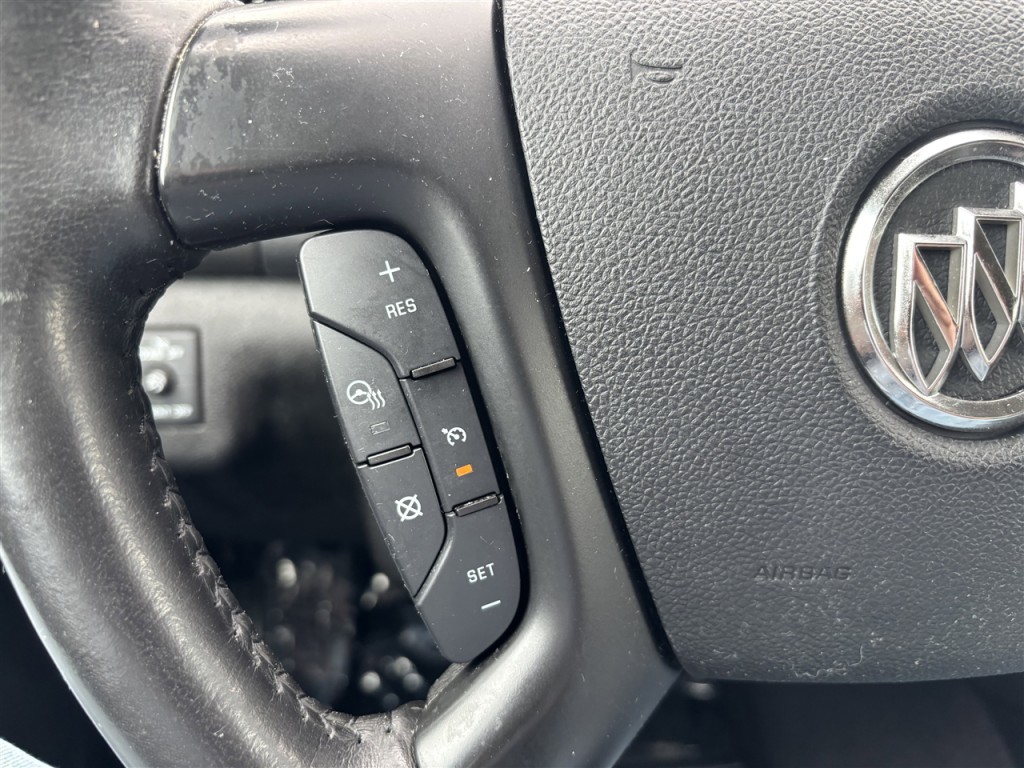 2017 Buick Enclave Image 15