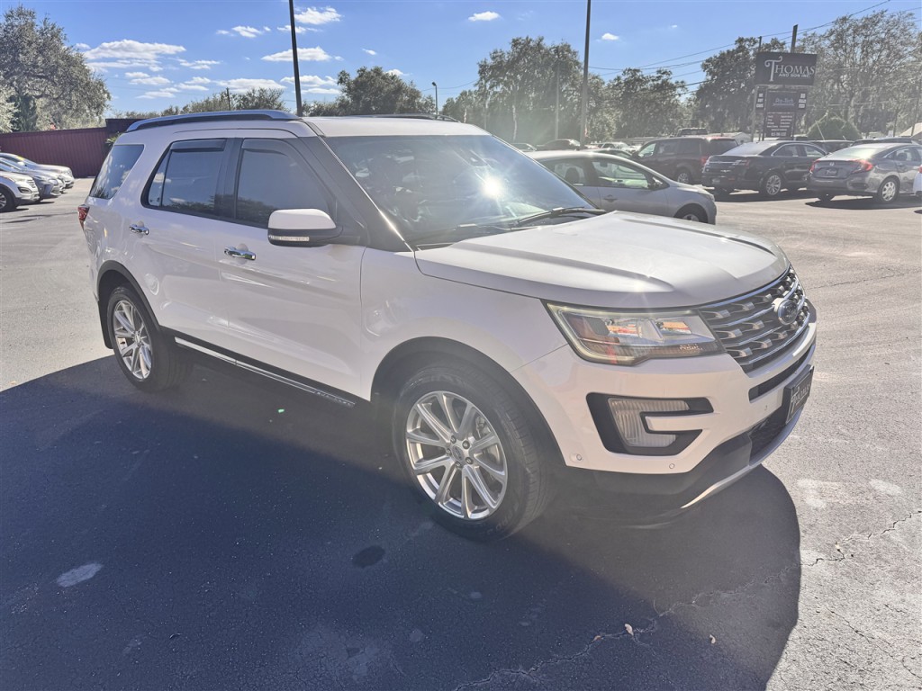 2017 Ford Explorer Image 7