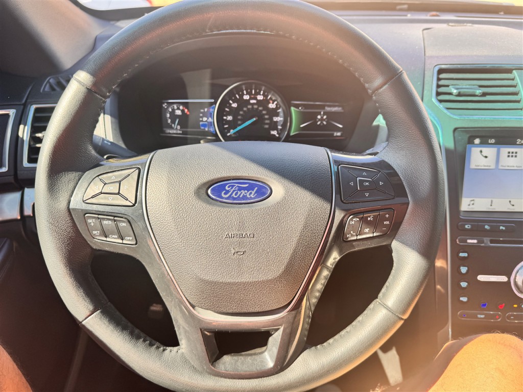 2017 Ford Explorer Image 15