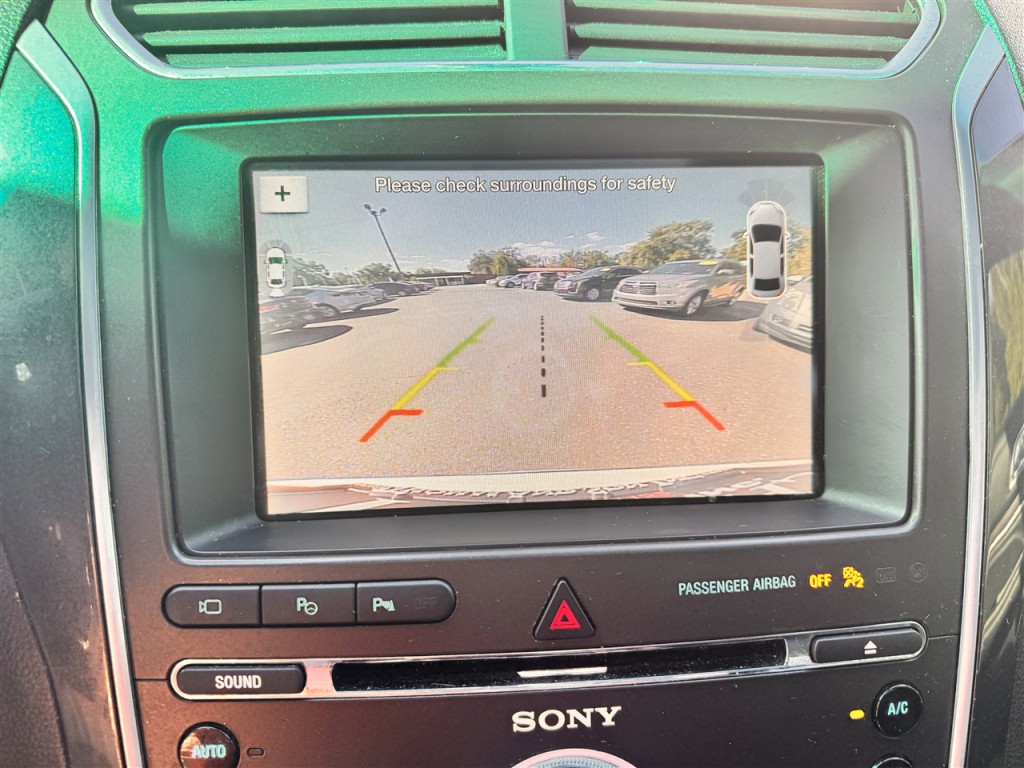 2017 Ford Explorer Image 17