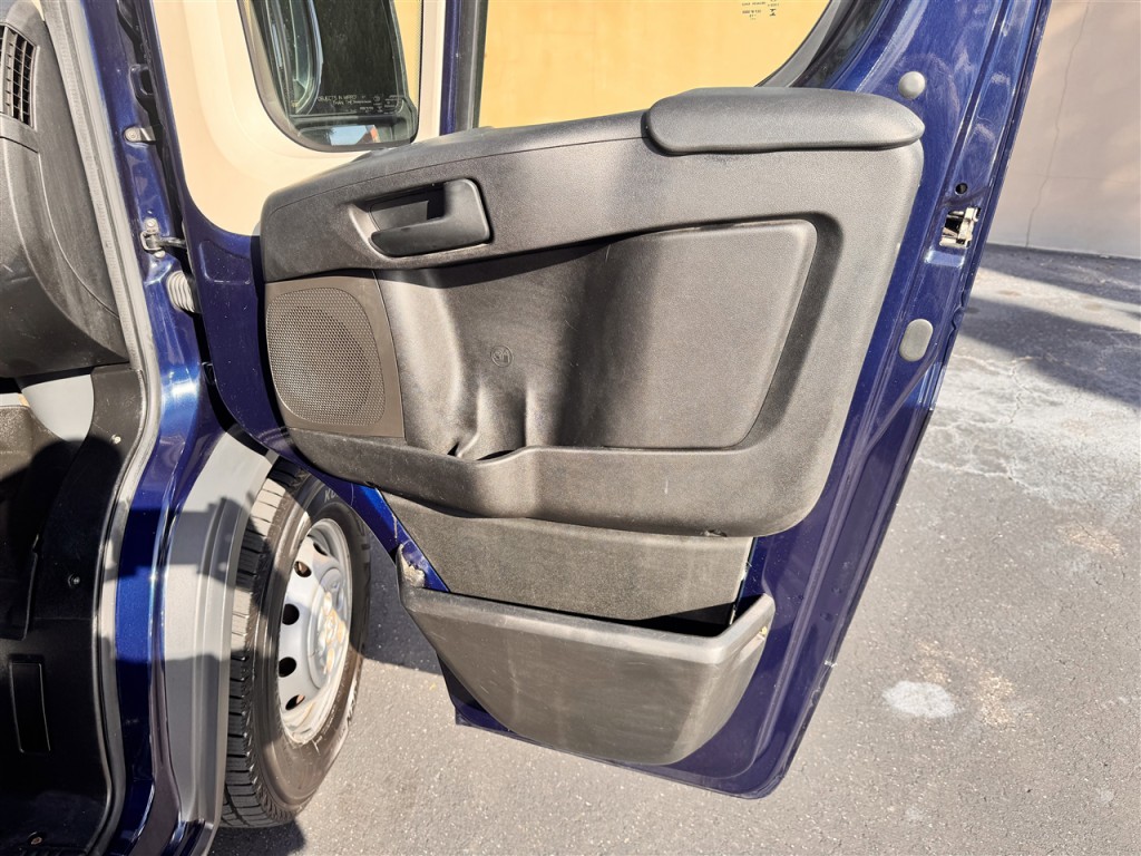 2015 RAM Promaster Image 27