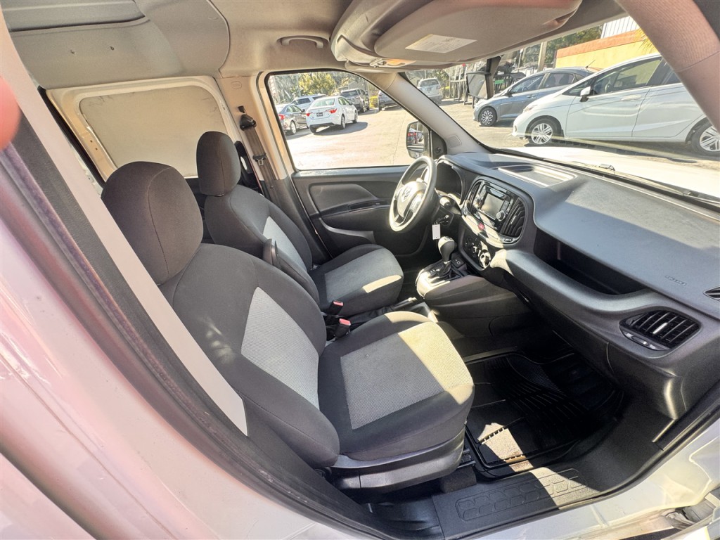 2021 RAM Promaster Image 25