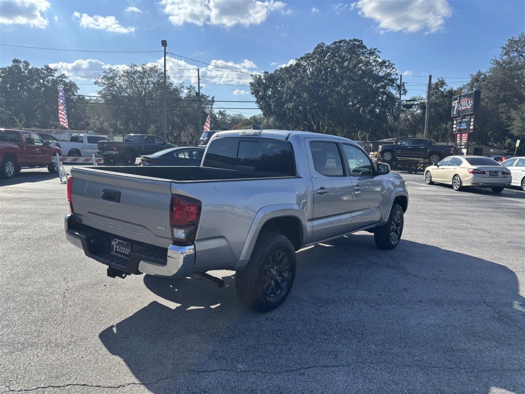 2020 Toyota Tacoma Image 5