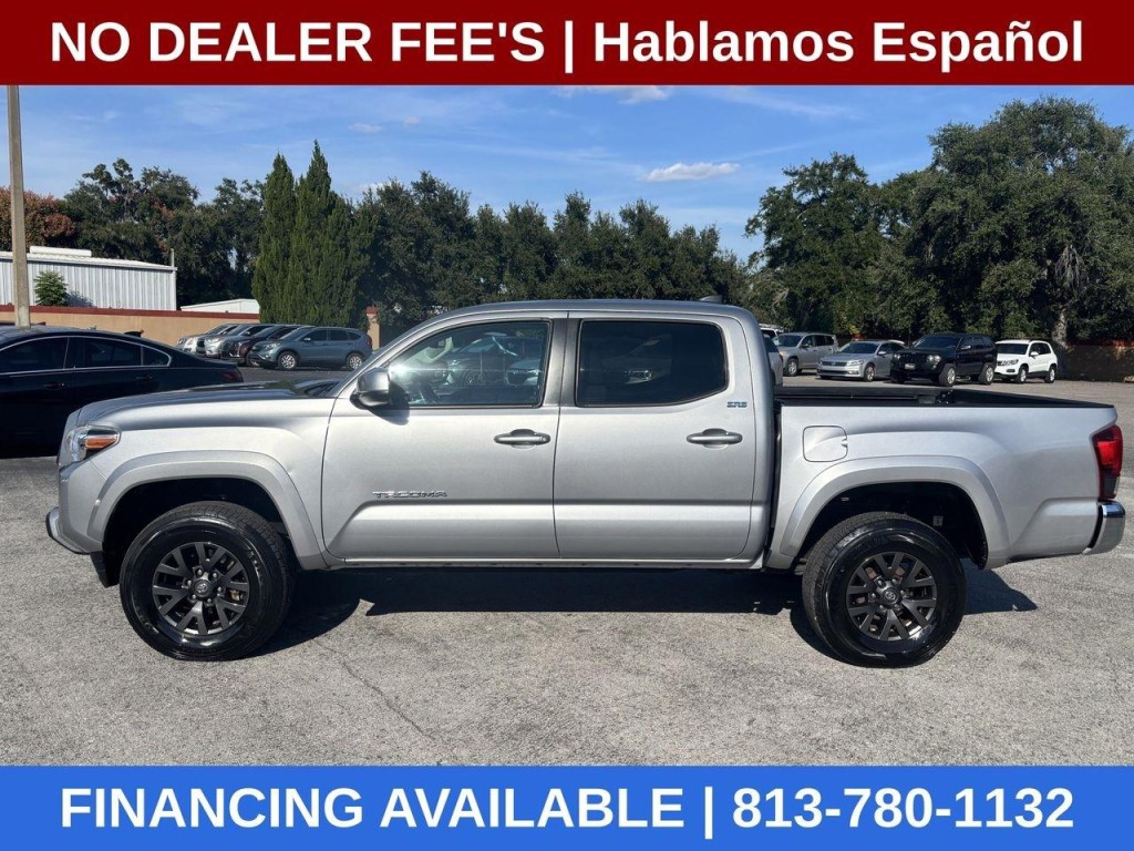 2020 Toyota Tacoma Image 1
