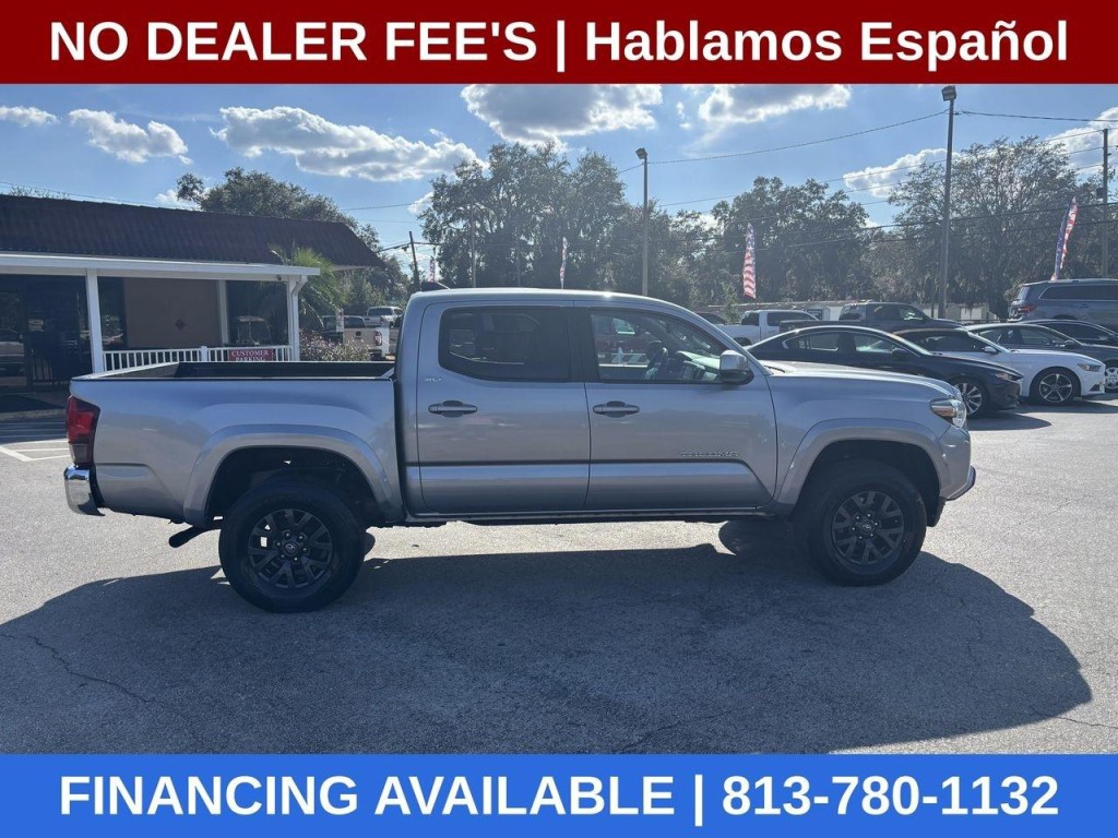 2020 Toyota Tacoma Image 5