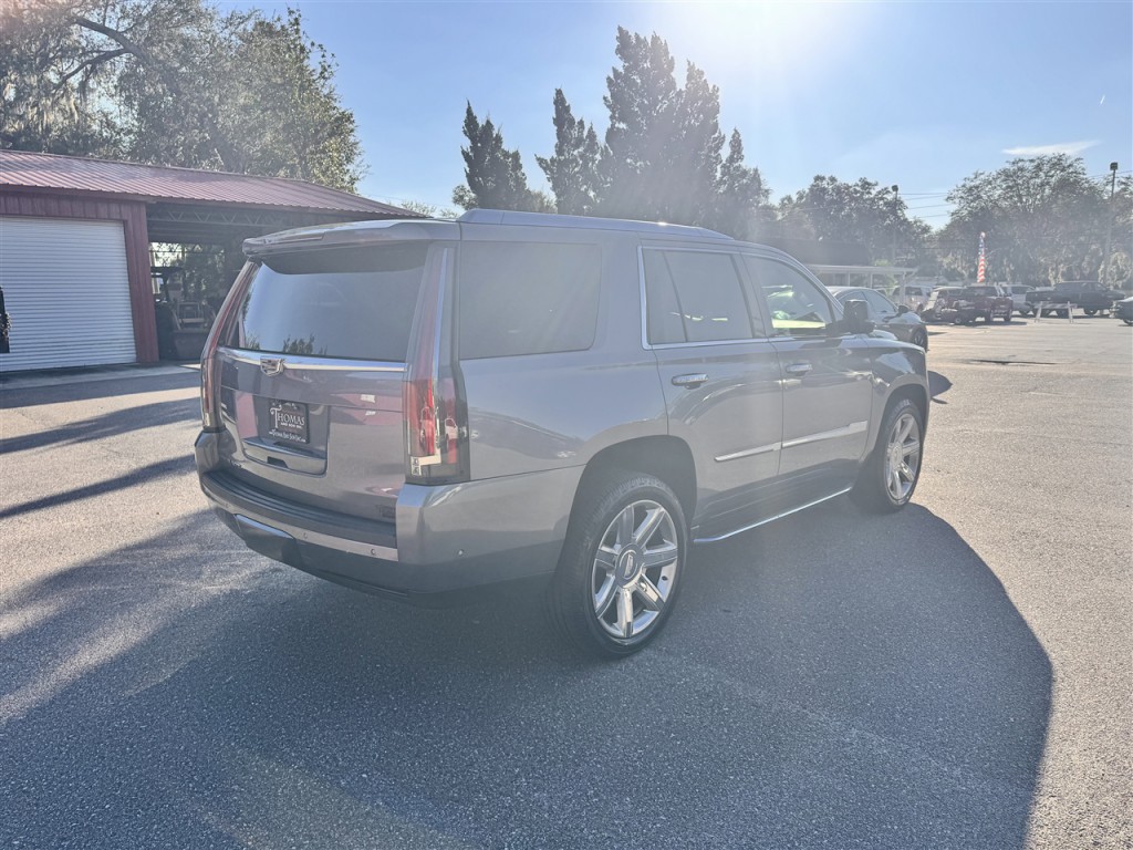 2018 Cadillac Escalade Image 5
