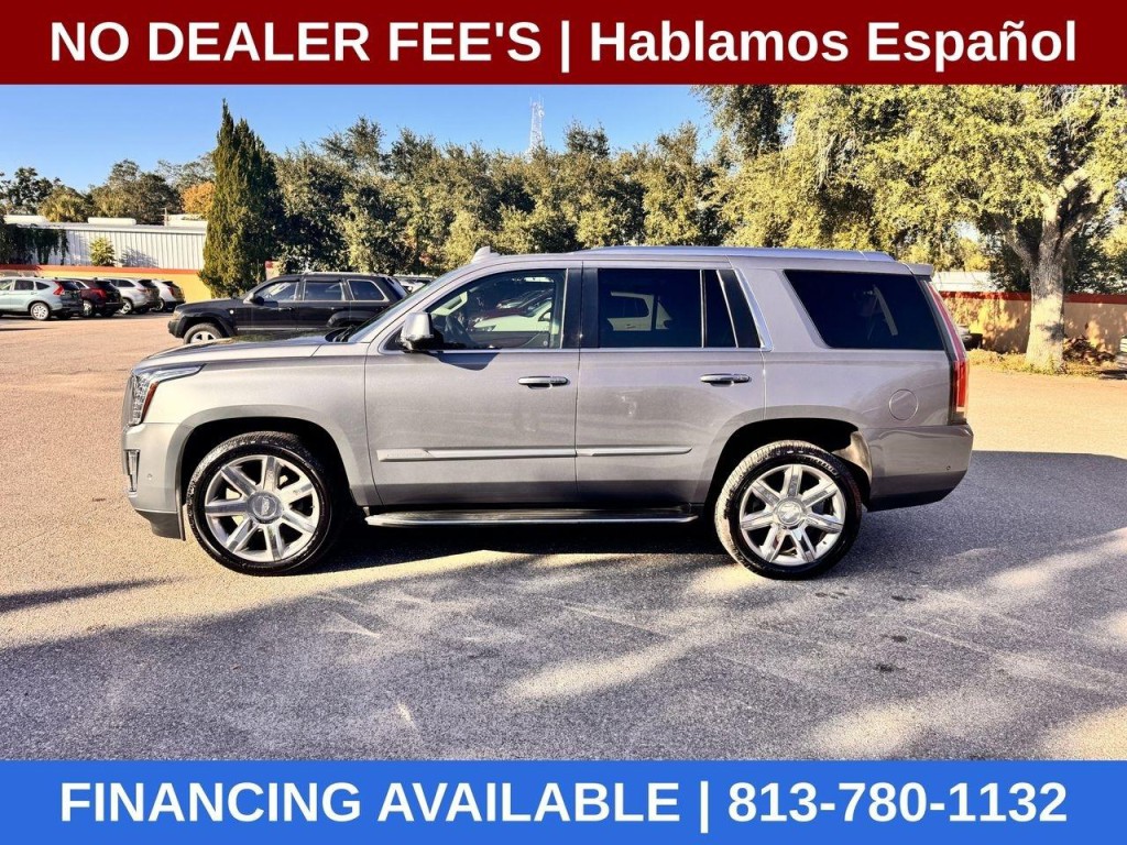 2018 Cadillac Escalade Image 2