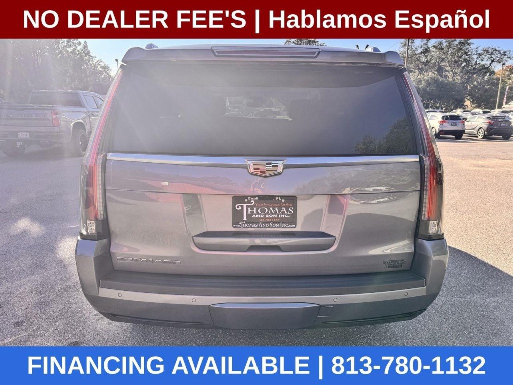 2018 Cadillac Escalade Image 4