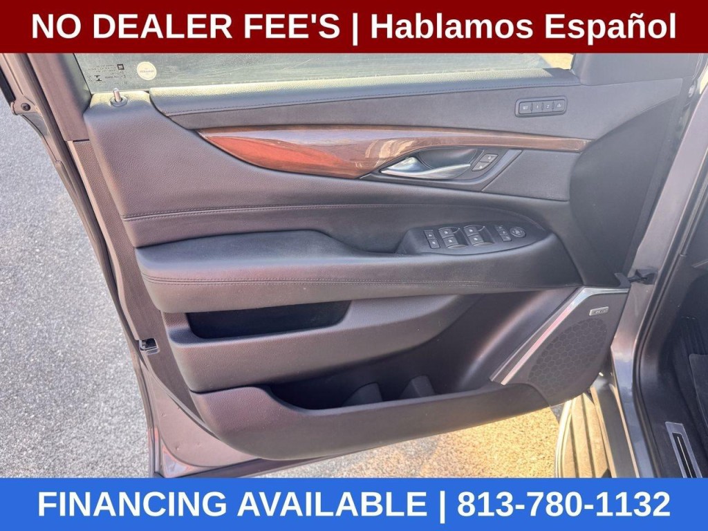 2018 Cadillac Escalade Image 19