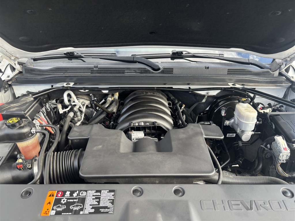 2019 Chevrolet Suburban Image 9