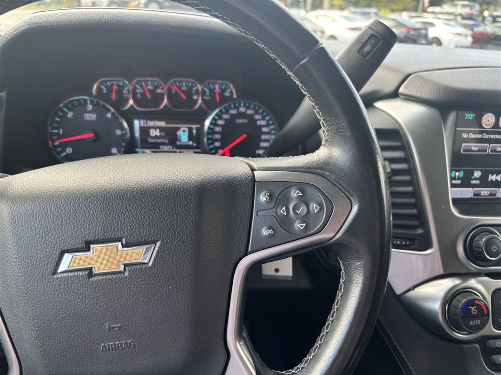 2019 Chevrolet Suburban Image 15