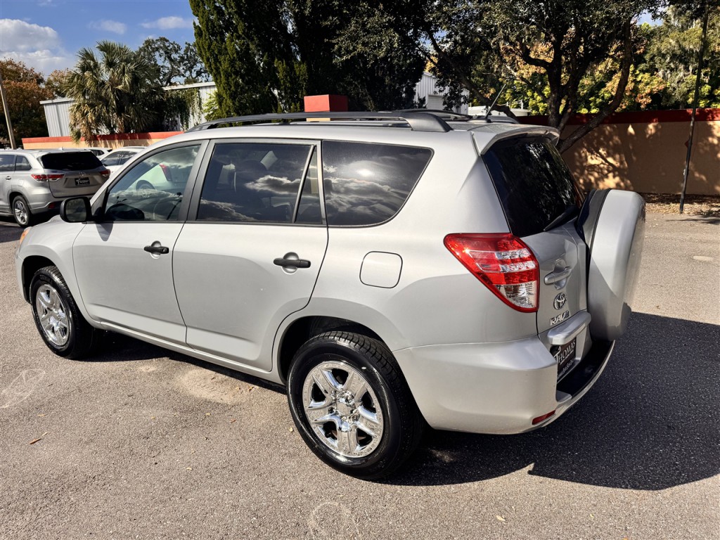 2011 Toyota Rav4 Image 3