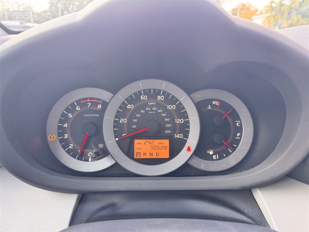 2011 Toyota Rav4 Image 12