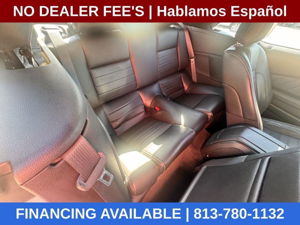 2013 Ford Mustang Image 23