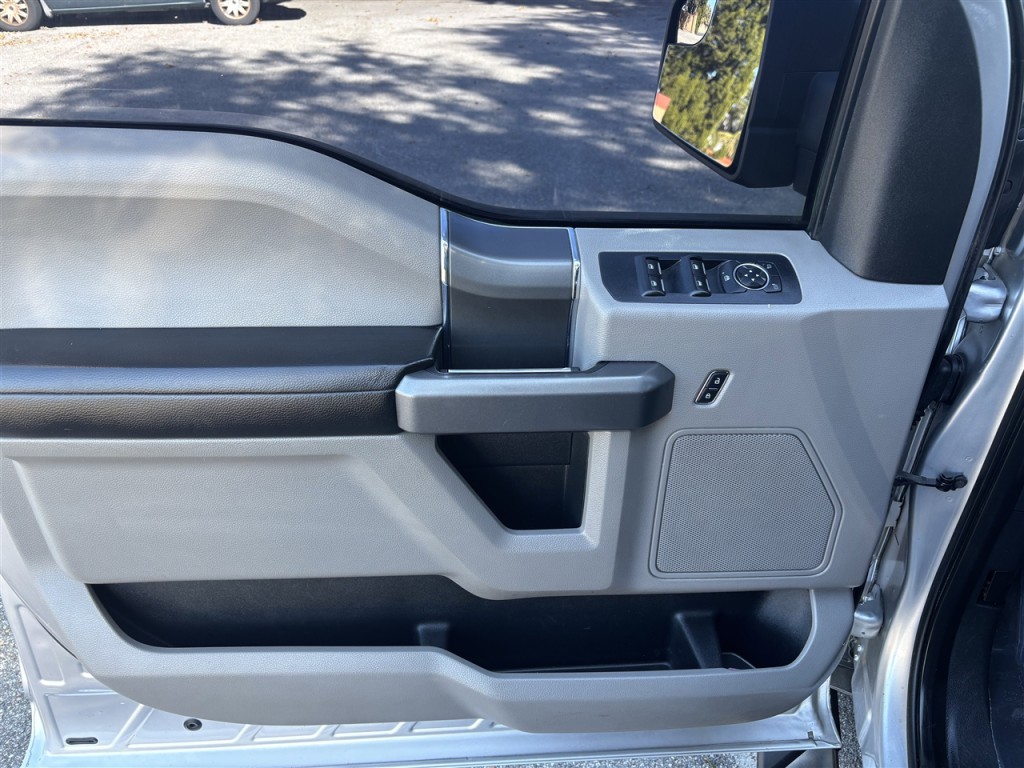 2015 Ford F-150 Image 11