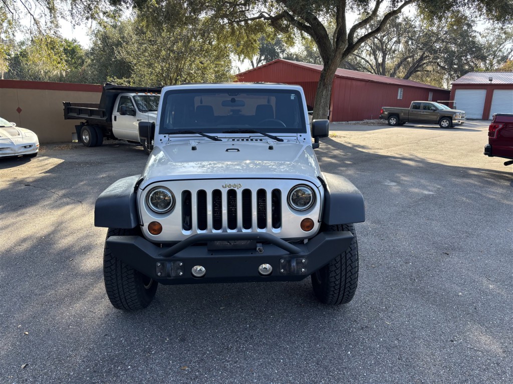 2012 Jeep Wrangler Image 7